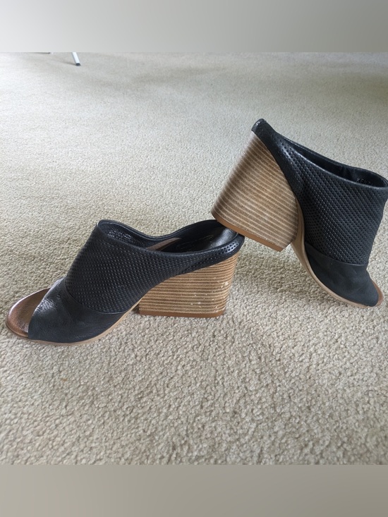 Miz Mooz Shoes - Miz Mooz black peep toe sandal wedges